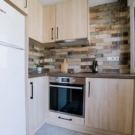 Hidden Gem Ii * Loutráki