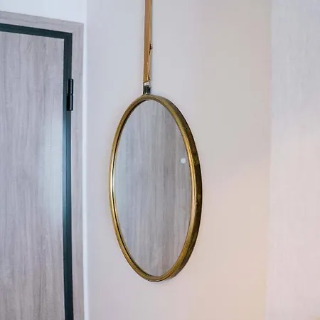 Hidden Gem Ii Apartment *