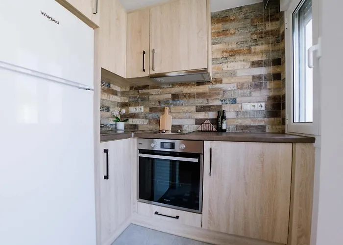 Hidden Gem Ii * Loutráki